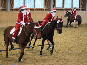 Weihnachtsreiten